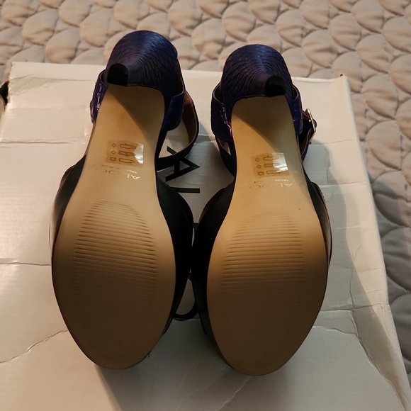 Women's Aldo Durnil Ankle Strap Heels Sz 6.5 - Picture 4 of 6